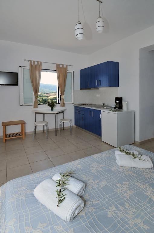 Elea Apartments Kalamos  Eksteriør billede